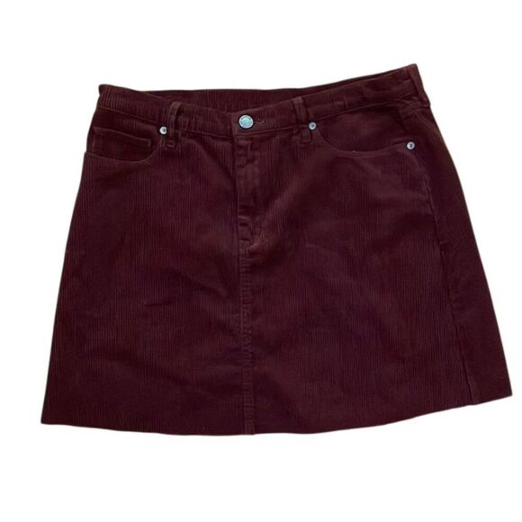 BLANKNYC Burgundy Red Atlas Jane Corduroy Mini Skirt Womens Size 30 Raw Hem - Picture 1 of 9